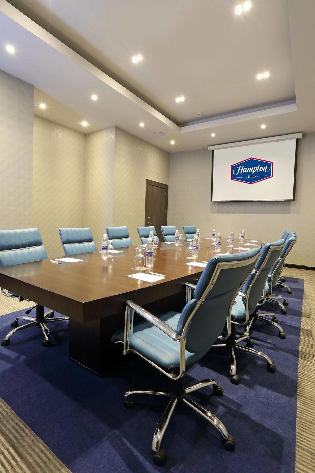 Hampton By Hilton Panama Hotel Exterior foto