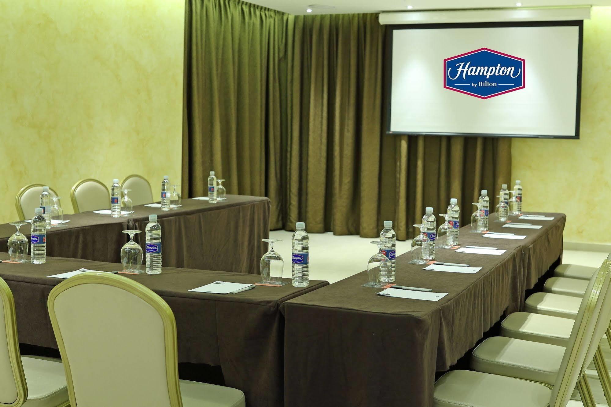 Hampton By Hilton Panama Hotel Exterior foto